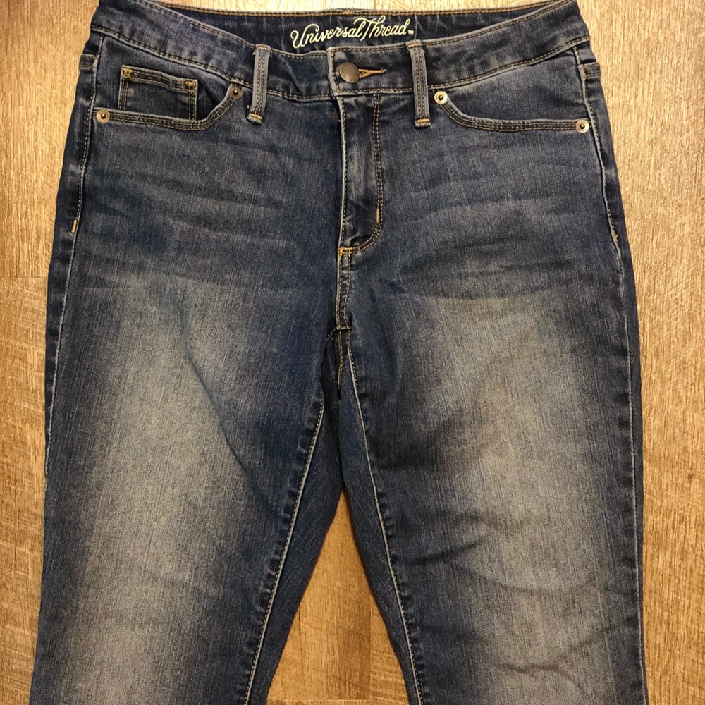Universal Thread Mid Rise Skinny Jeans